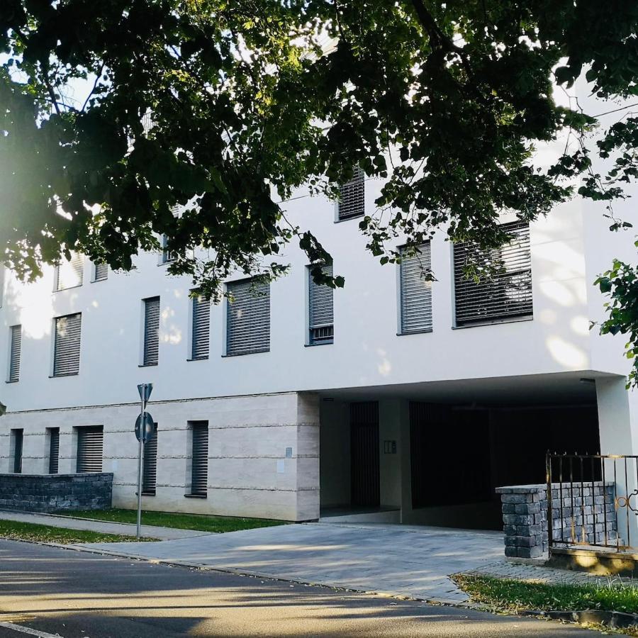 Atrium Apartman Heviz Mit Panoramaterrasse Und Tiefgarage Zewnętrze zdjęcie