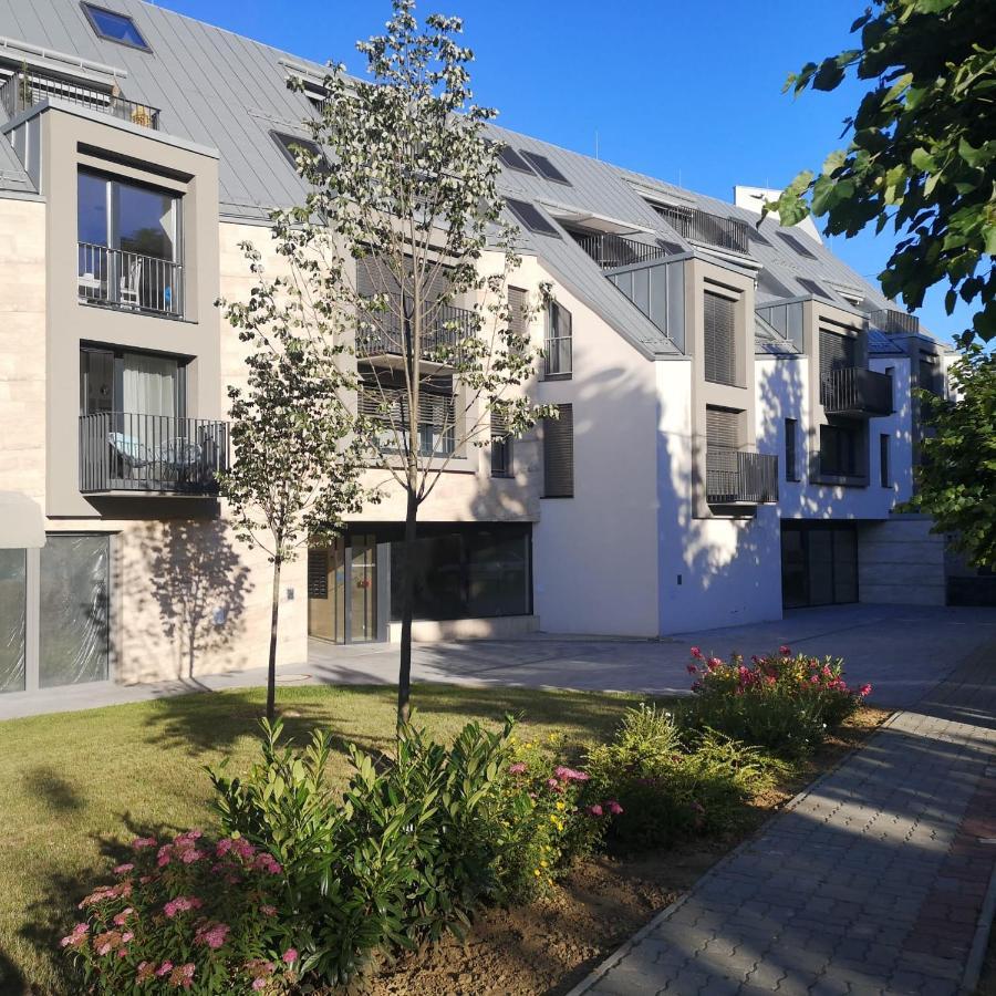 Atrium Apartman Heviz Mit Panoramaterrasse Und Tiefgarage Zewnętrze zdjęcie