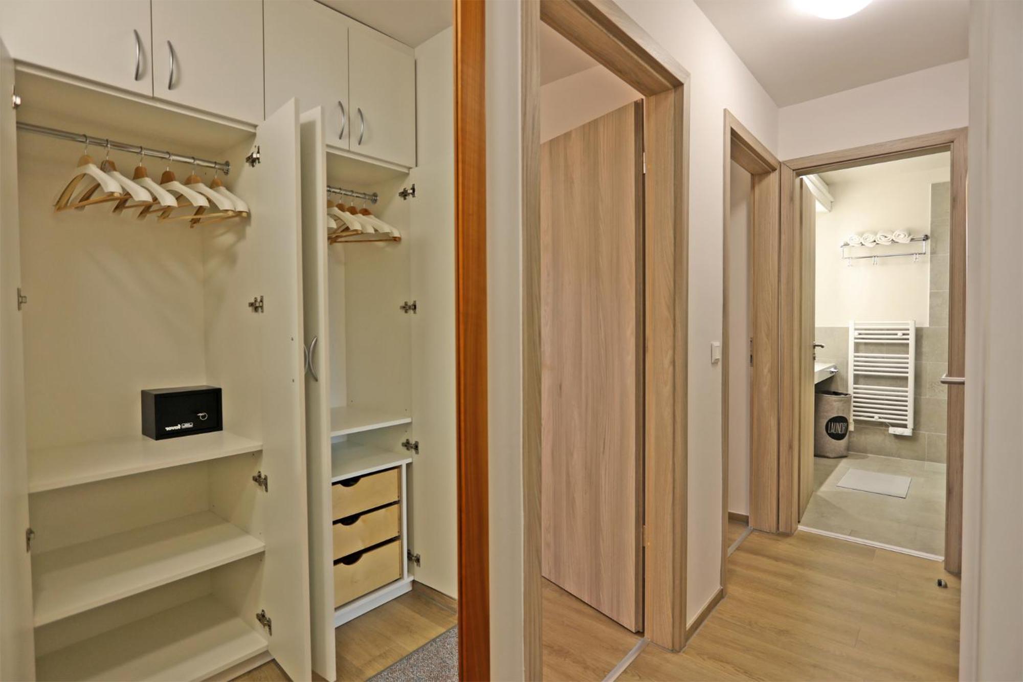 Atrium Apartman Heviz Mit Panoramaterrasse Und Tiefgarage Zewnętrze zdjęcie