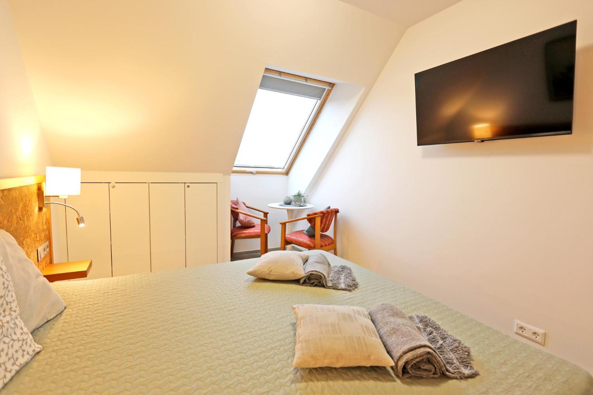 Atrium Apartman Heviz Mit Panoramaterrasse Und Tiefgarage Zewnętrze zdjęcie